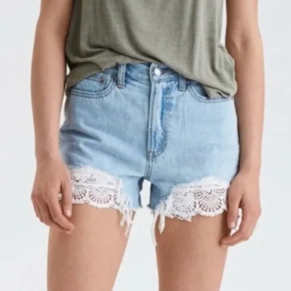 American Eagle Lace Mom Short size 8